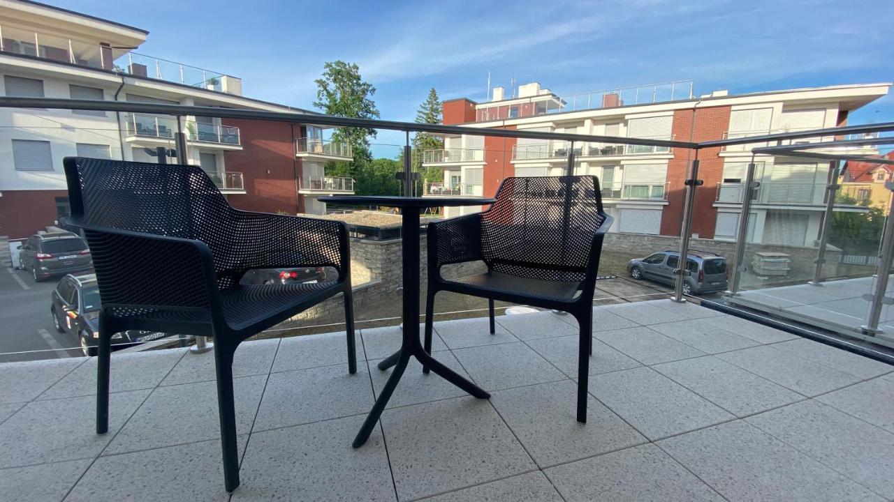 Apartament Magma Z Basenem Morska Klifowa Rewal Buitenkant foto