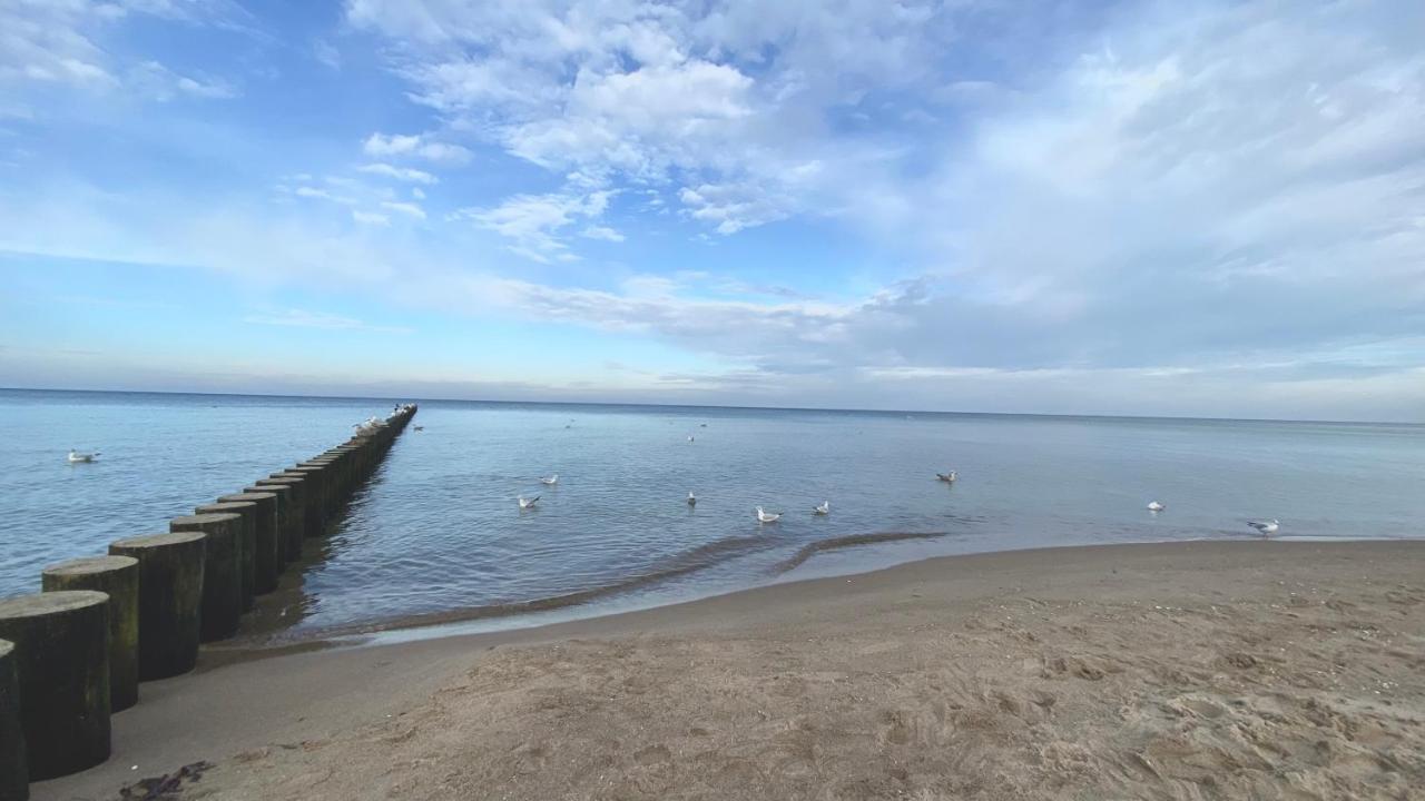 Apartament Magma Z Basenem Morska Klifowa Rewal Buitenkant foto