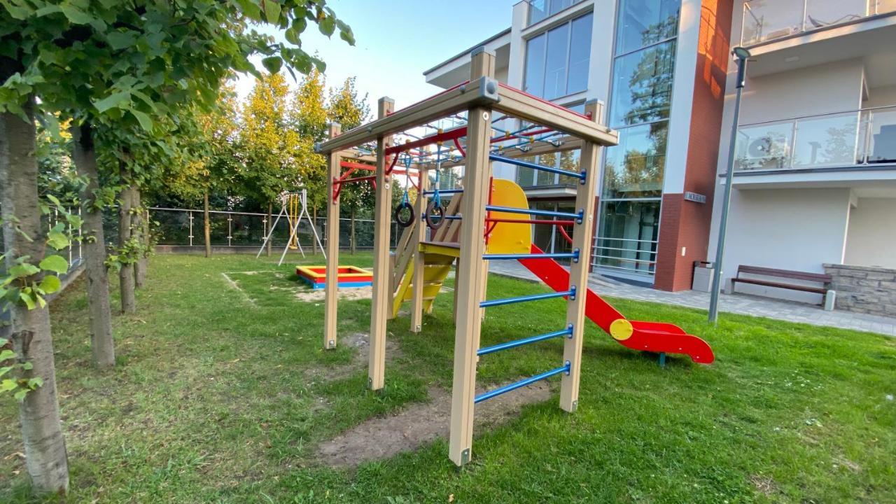 Apartament Magma Z Basenem Morska Klifowa Rewal Buitenkant foto